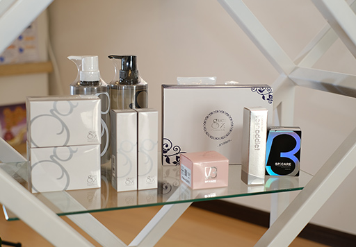 希少成分ガンマリノレン酸配合ギュープレミアムオイルとは？